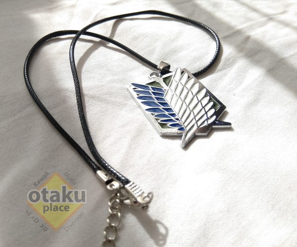 Shingeki no Kyojin collar metálico